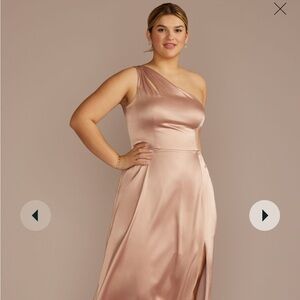 David’s Bridal 1 shoulder dress